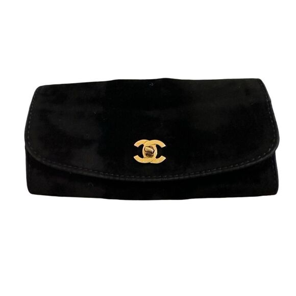 Chanel velvet CC gold lock jewelry cosmetic pouch
